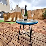 Magic Avec Balnéo, Sauna Et Terrasse *