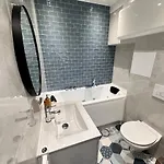 Magic Avec Balnéo, Sauna Et Terrasse *