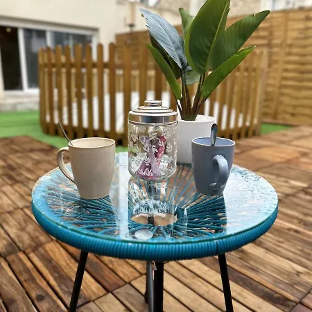 Magic Avec Balneo, Sauna Et Terrasse Реймс