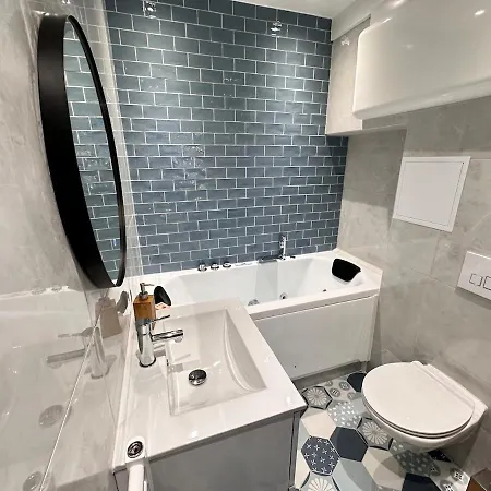 Magic Avec Balneo, Sauna Et Terrasse *