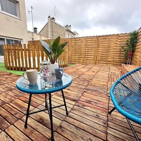 Magic Avec Balneo, Sauna Et Terrasse Апартаменты *