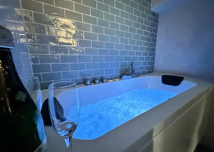 Magic Avec Balneo, Sauna Et Terrasse